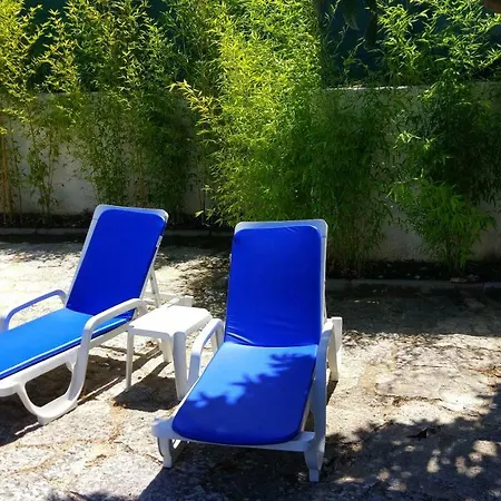 Louro's - 12130al Kır Evi