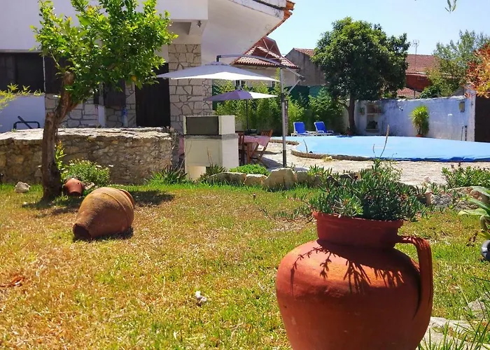 Louro's - 12130al Kır Evi Cantanhede