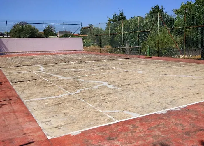 Louro's - 12130al Kır Evi