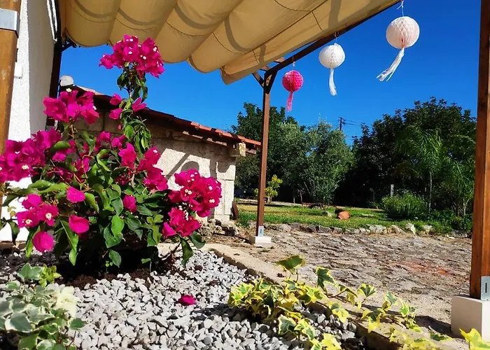 Kır Evi Louro's - 12130al *